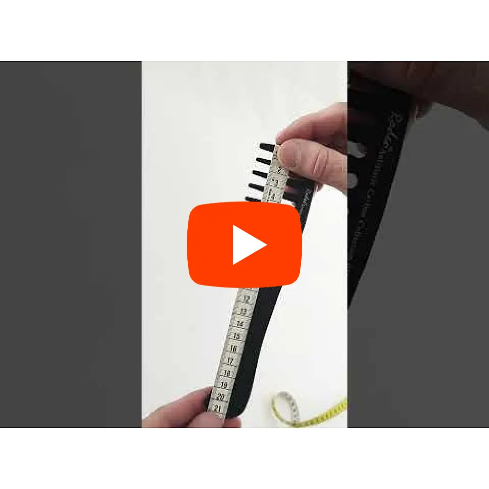 Фризьорски карбонов гребен RODEO professional Comb 028