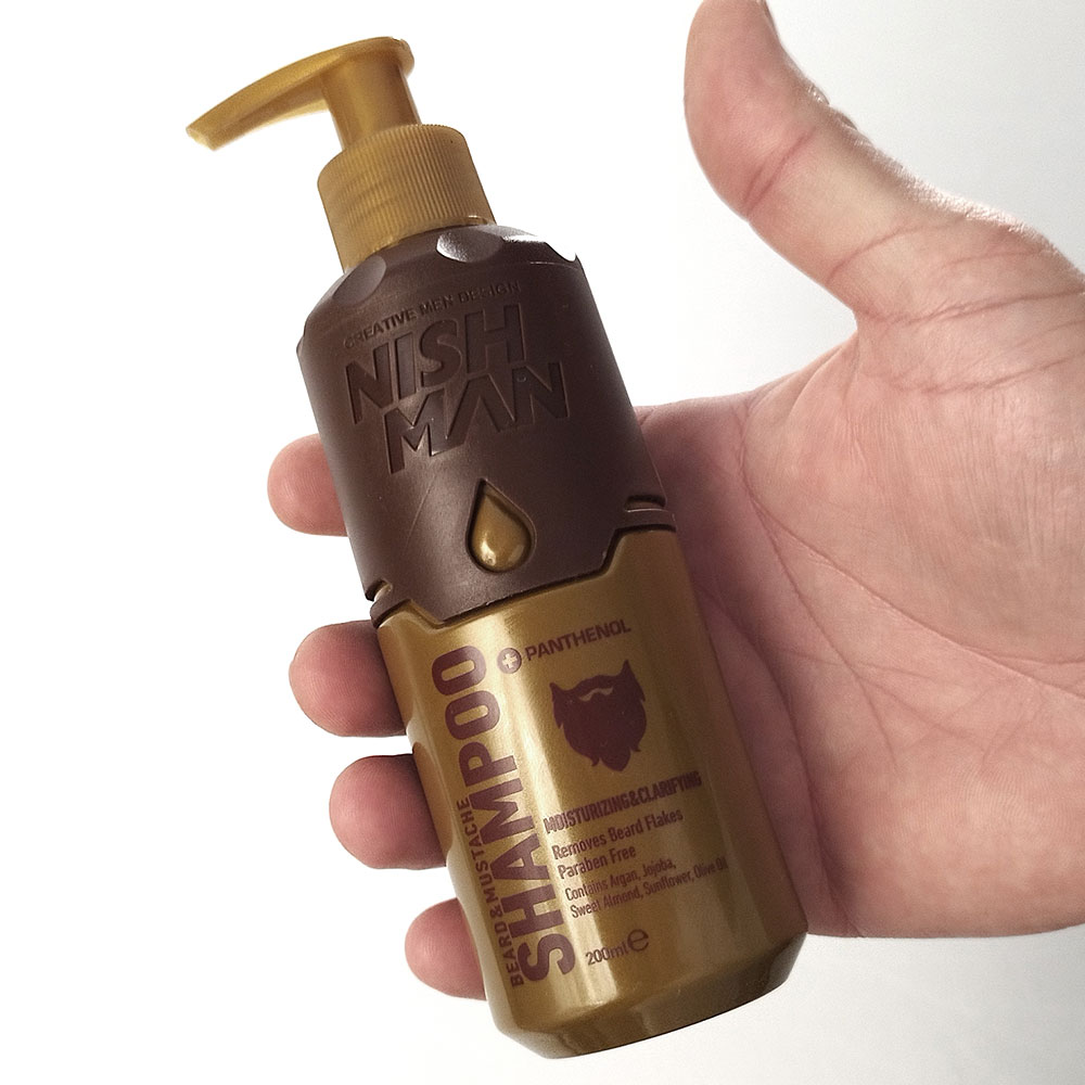 Хидратиращ и почистващ шампоан за брада и мустаци Nishman Beard & Mustache Shampoo 200 ml NISHMAN € 7.80 Хидратиращ и почистващ шампоан за брада и мустаци Nishman Beard & Mustache Shampoo 200 ml NISHMAN € 7.80