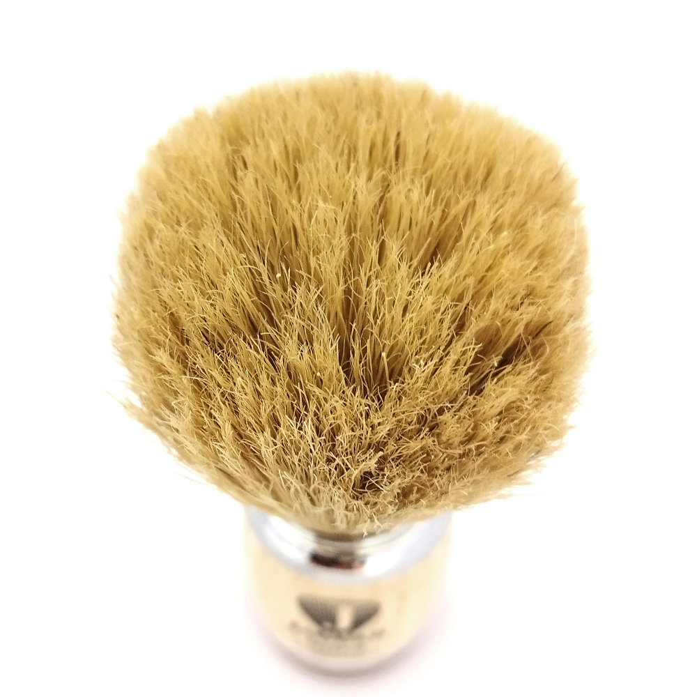 Четка за бръснене с Естествен косъм JAGUAR 117-11 бордо JAGUAR professional 21.00 лв. (€ 10.73)