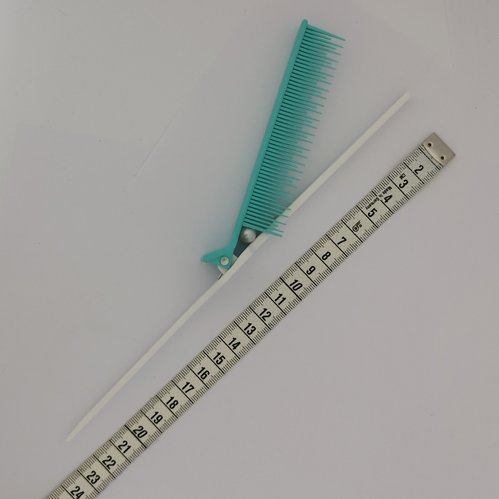 Фризьорски клипс гребен RODEO professional RODEO 12.80 лв. (€ 6.54)