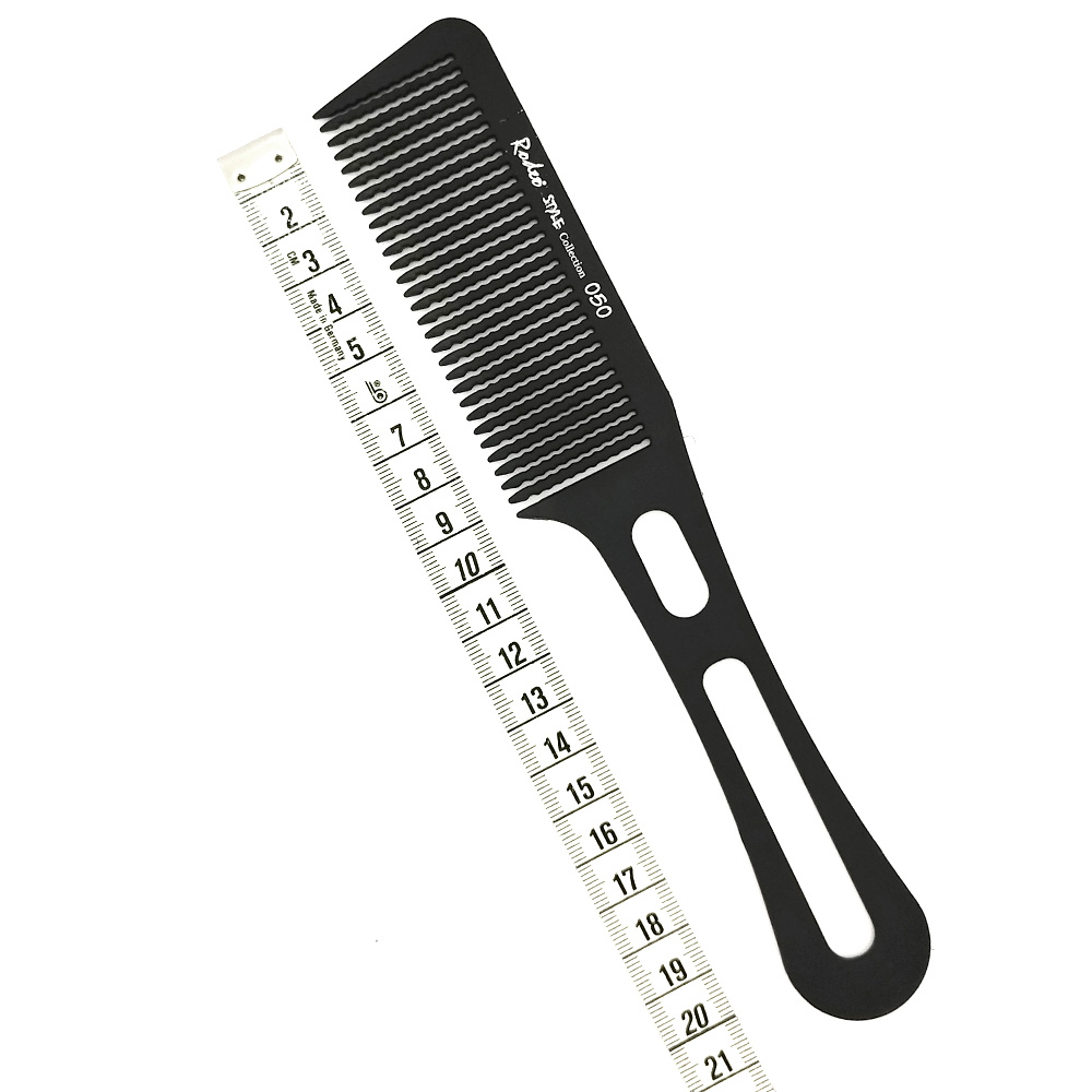 Фризьорски гребен RODEO professional Comb 050 RODEO 5.20 лв. (€ 2.66)