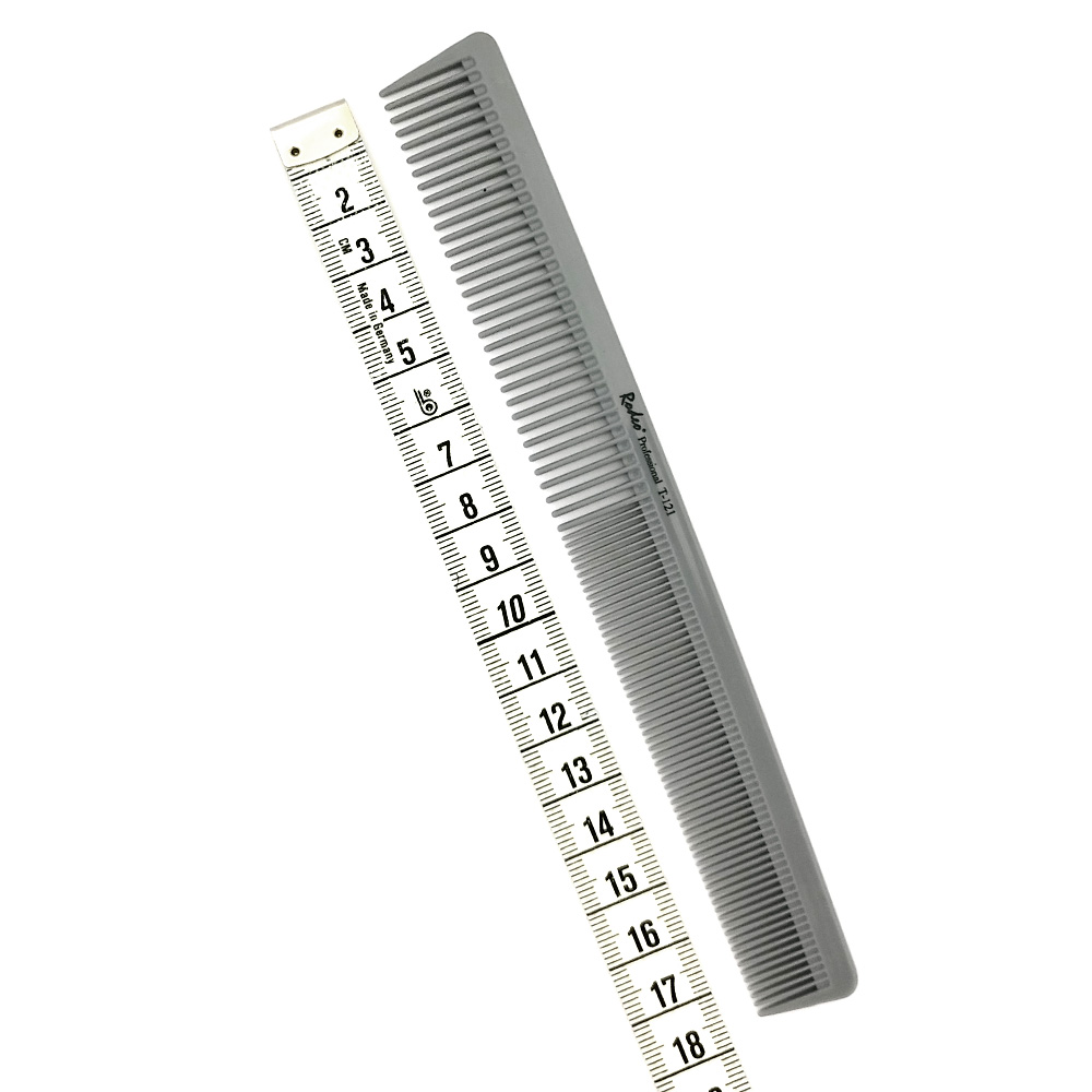 Фризьорски гребен RODEO professional Comb T-121 RODEO 3.70 лв. (€ 1.89)