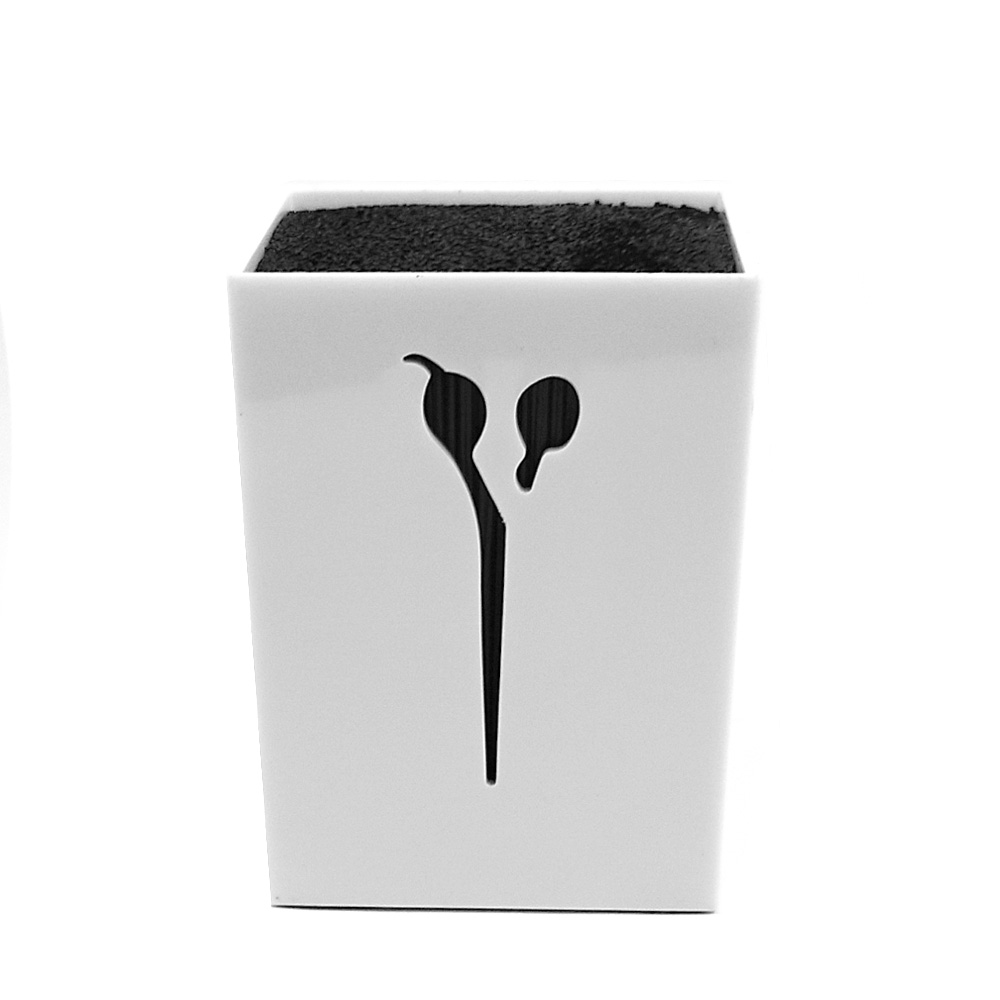 Органайзер за ножици ZaSalona 15.20 лв. (€ 7.77)