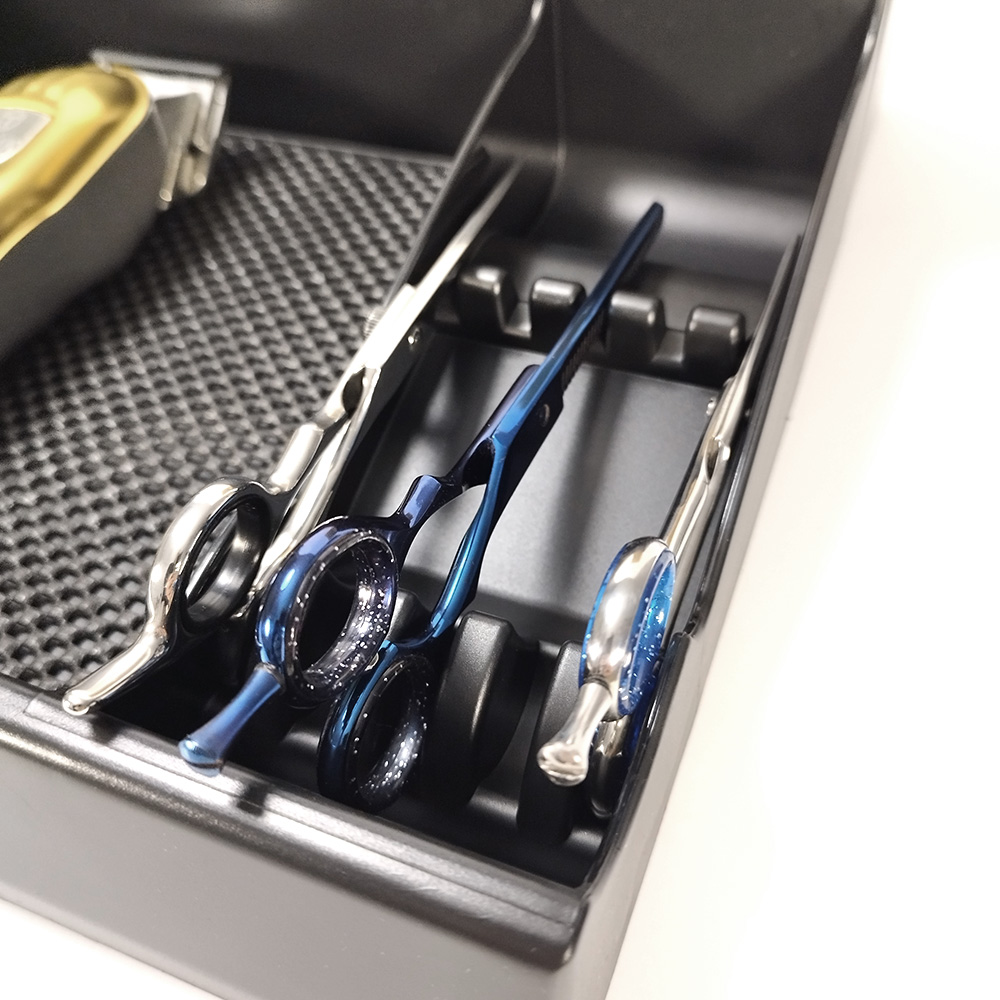 Органайзер за машинки и приставки с отделение за 5 ножици ZaSalona 79.00 лв. (€ 40.37)