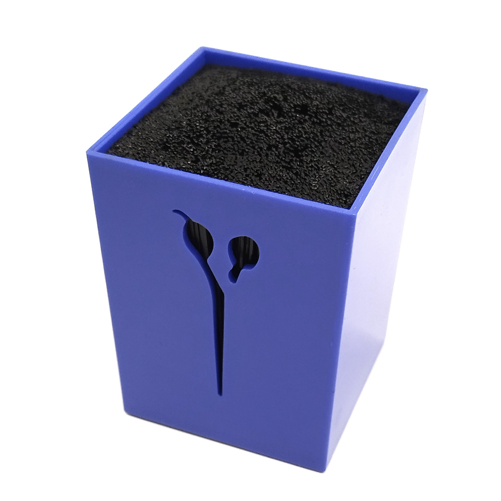 Органайзер за ножици Q-01-син ZaSalona 15.20 лв. (€ 7.77)