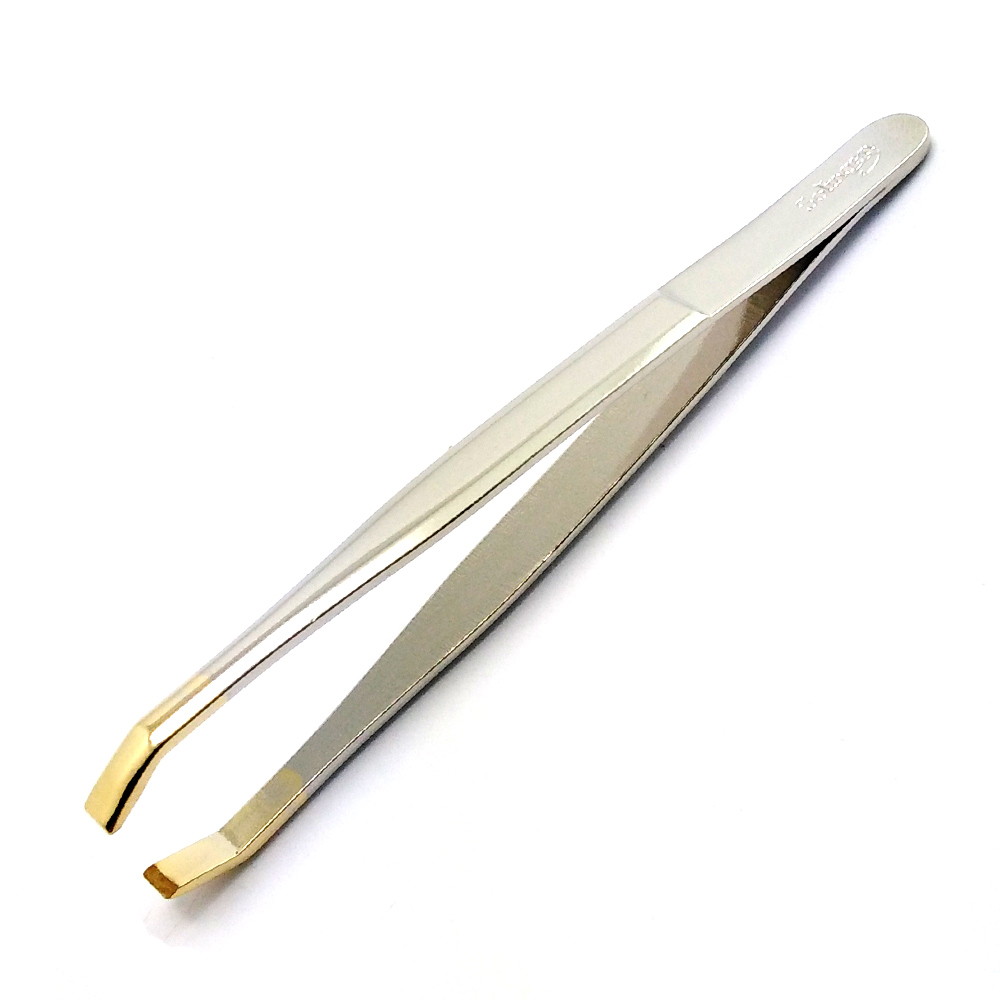 Пинсетa ZaSalona 2.16 лв. (€ 1.10)