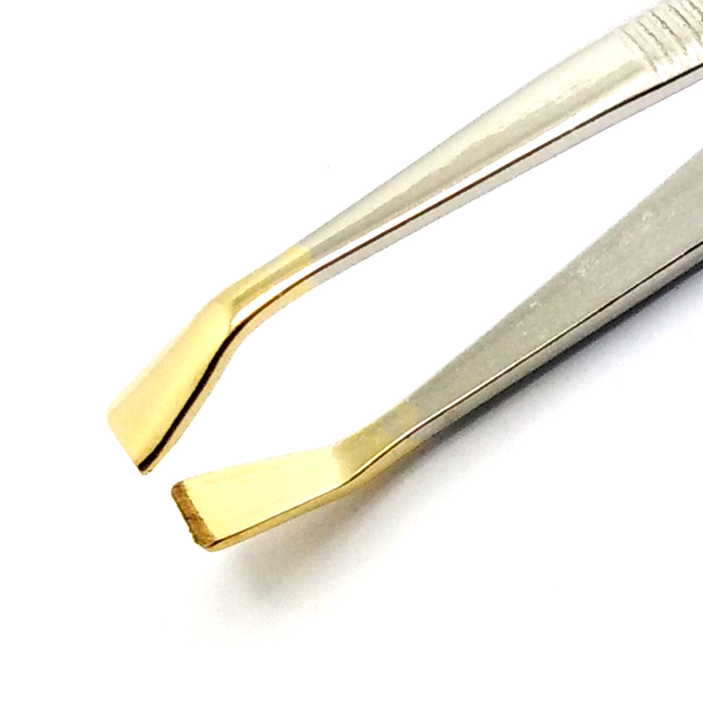 Пинсетa ZaSalona 2.16 лв. (€ 1.10)