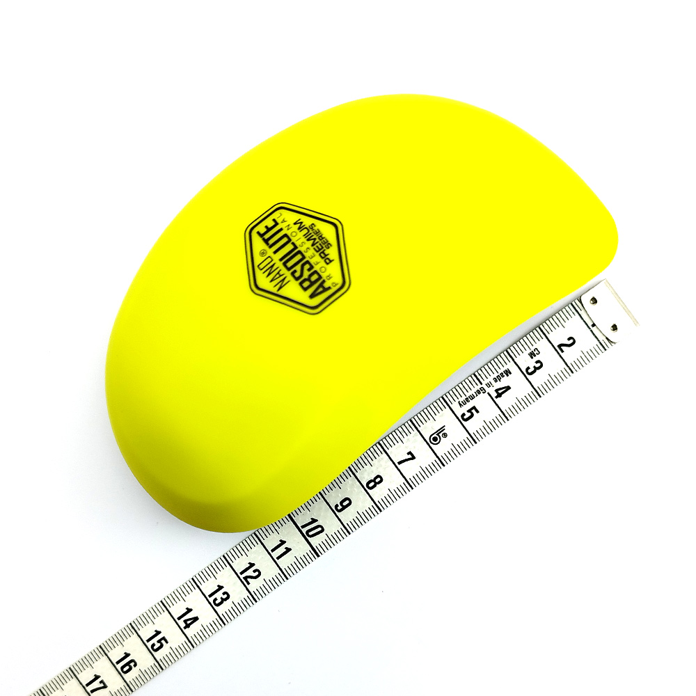 Масажор за коса и скалп NANO ABSOLUTE 12.90 лв. (€ 6.59)