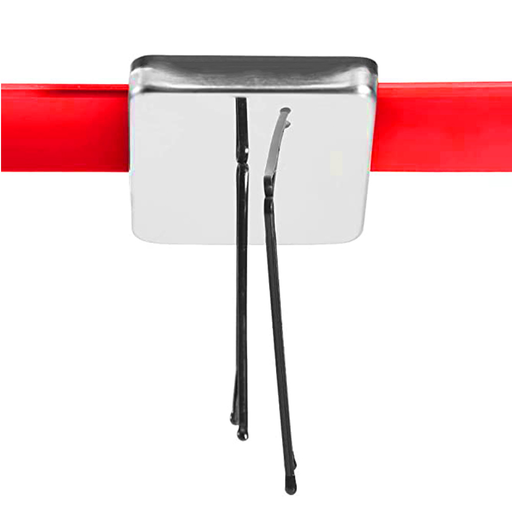 Магнитна гривна за Фиби и Фуркети C-024-червена ZaSalona 15.20 лв. (€ 7.77)